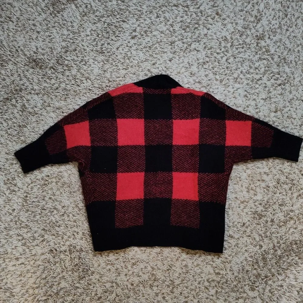 Old Navy Red Black Plaid Cardigan Girl Sz XS-S Long Sleeve‎ Sweater